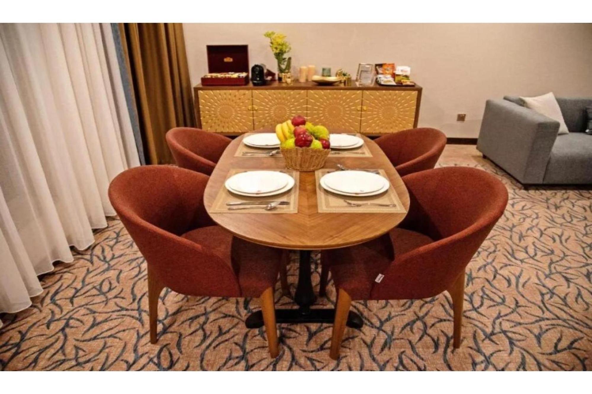Sunday Emerald Hotel ジェッダ エクステリア 写真
